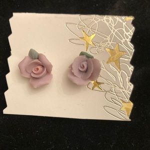🐸 Lavender Ceramic Rose Pierced EARRINGS
